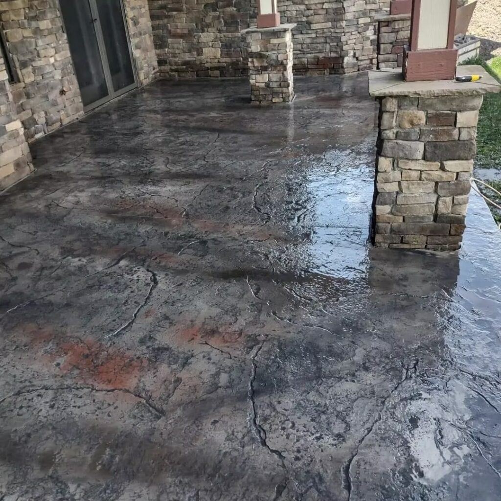 Flagstone Stamped Concrete Patio Floor | Crego Concrete